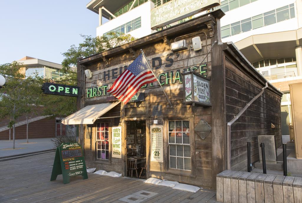 Z Hotel Jack London Square Оакланд Экстерьер фото